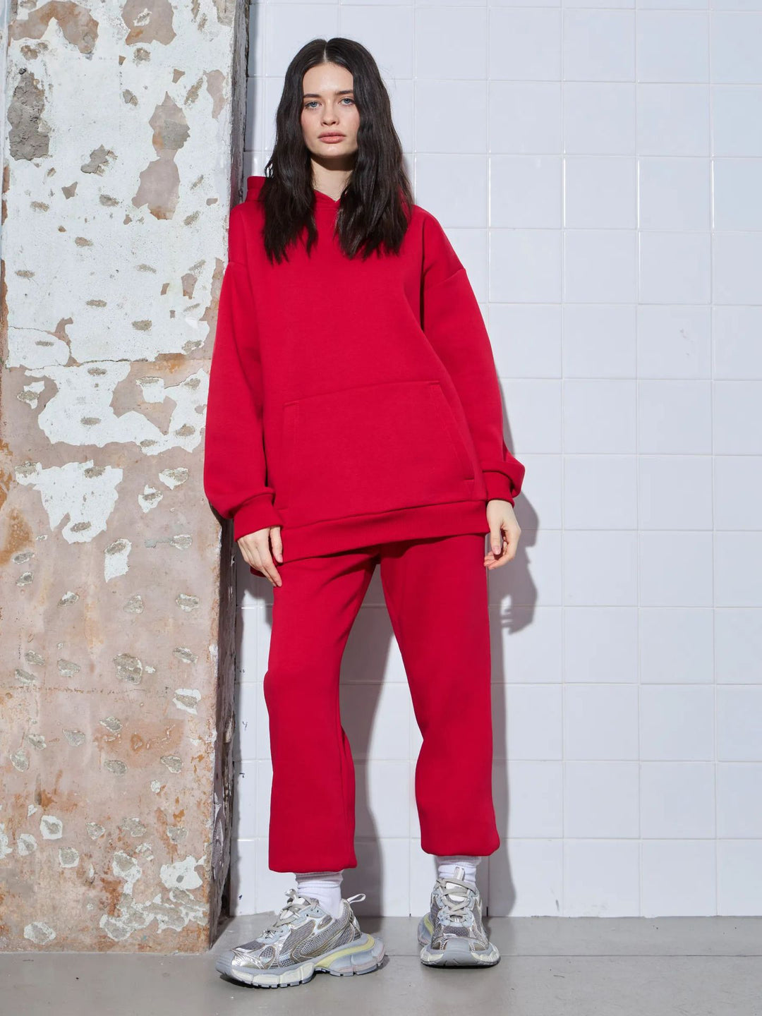 Dame oversized Hoodie og afslappede Sweatpants Stilla