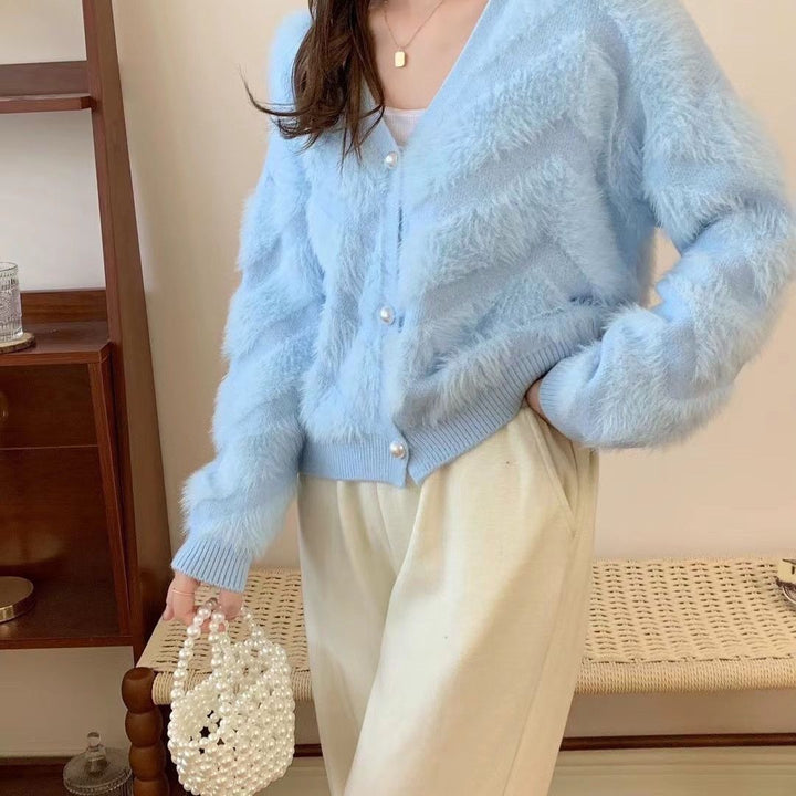 Kvinder Fluffy og Elegant Cardigan med Perleknapper Stilla