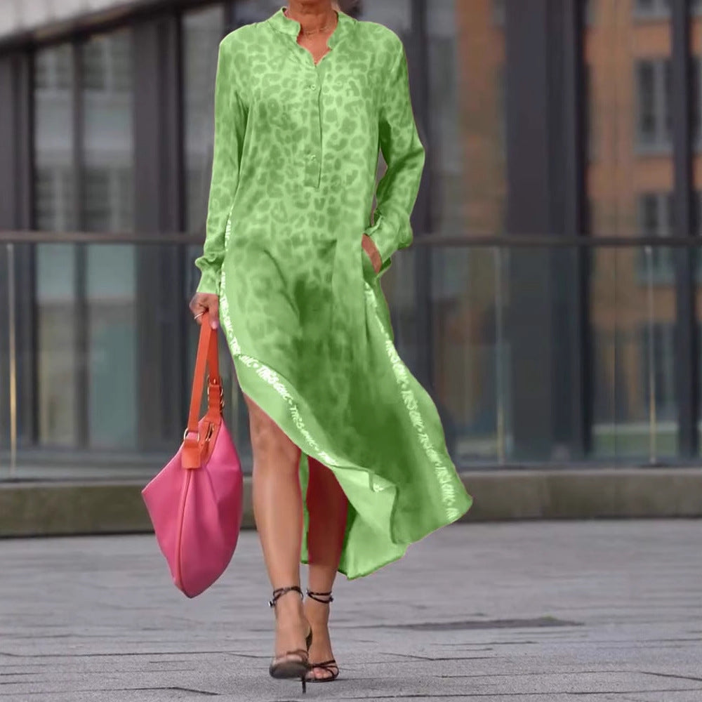 Dame Hemdbluskjole lavet af let chiffon med trendy leopardmønster Stilla
