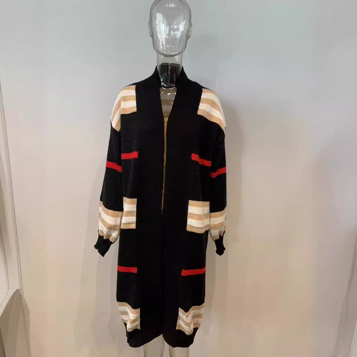 Dame moderne oversized strikfrakke med stribede detaljer og dybe lommer Stilla