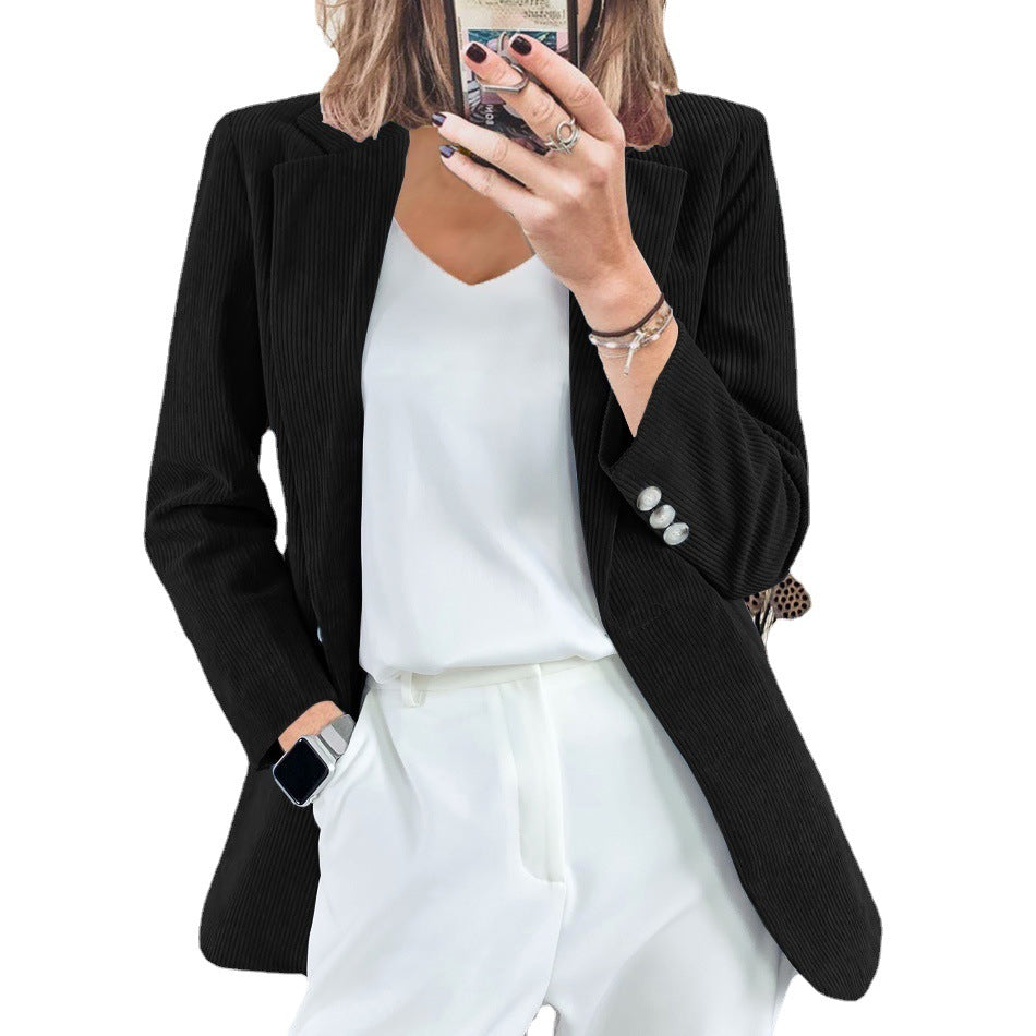 Dame Elegant Cordblazer med klassisk revers og modige knapdetaljer Stilla