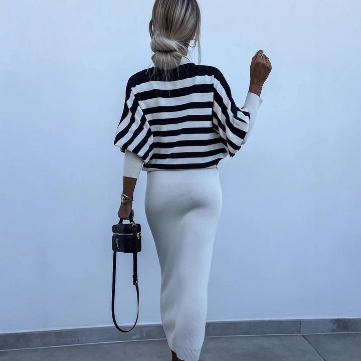 Kvindernes elegante stribede maxi kjole med casual sweater Skovae