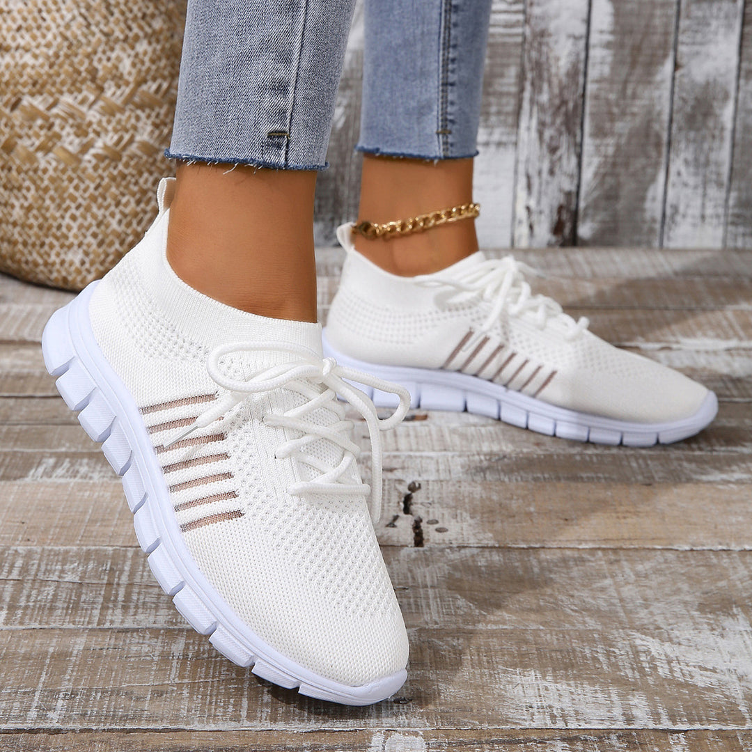 Dame komfortable og åndbare sneakers med elastisk netstof Stilla