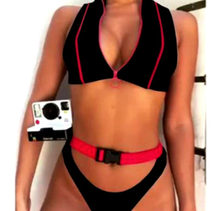 Damer Sporty bikini med innovativ krave og justerbart bælte Stilla