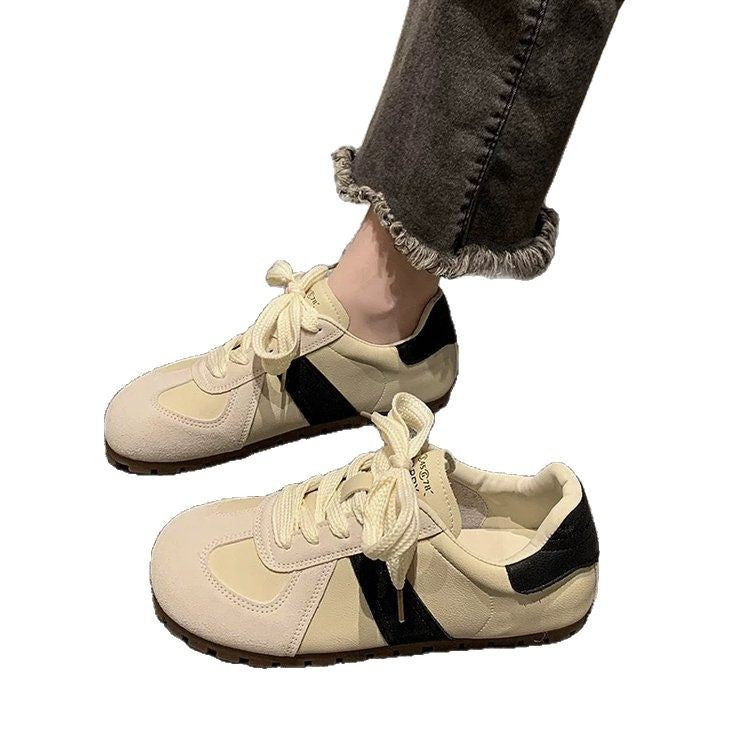 Dame Sneakers i sporty retro-stil med åndbare materialer og skridsikker sål Stilla