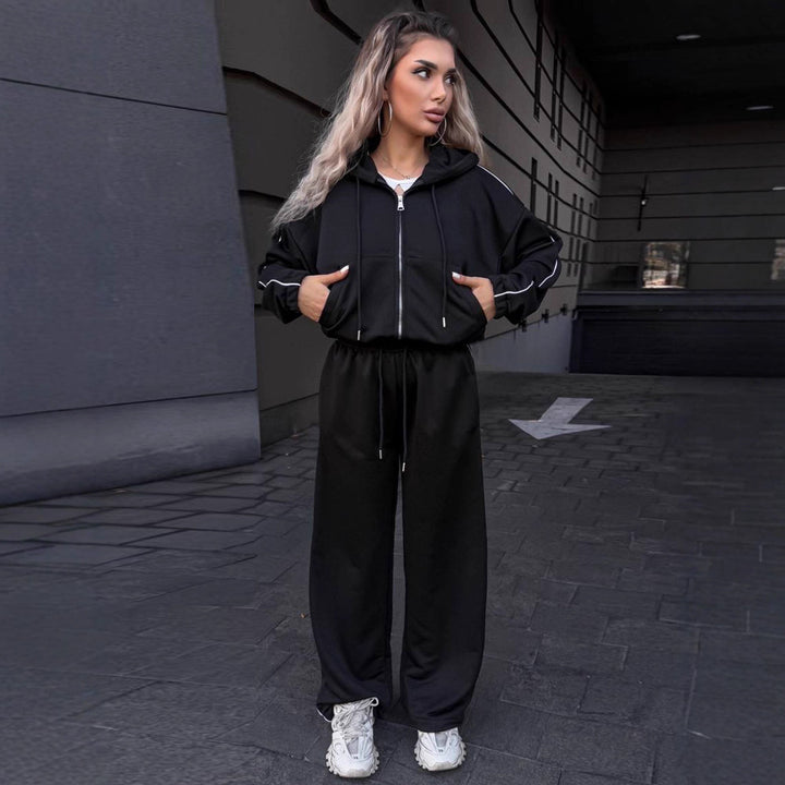 Kvinders sporty loungewear sæt med hætte og brede bukser Skovae
