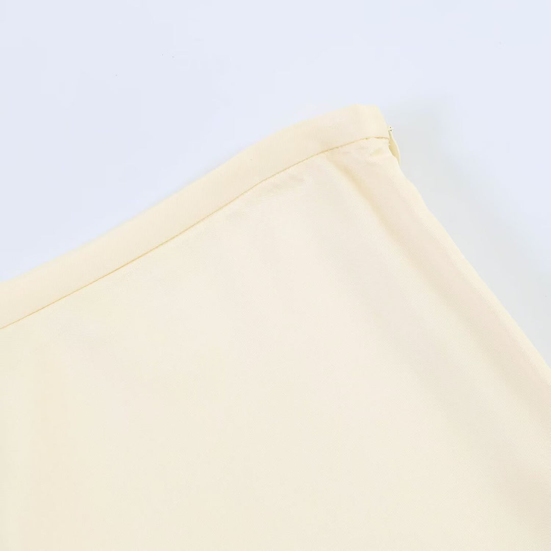 Dame elegant plisseret culotte-nederdel med fine spids-accenter Skovae
