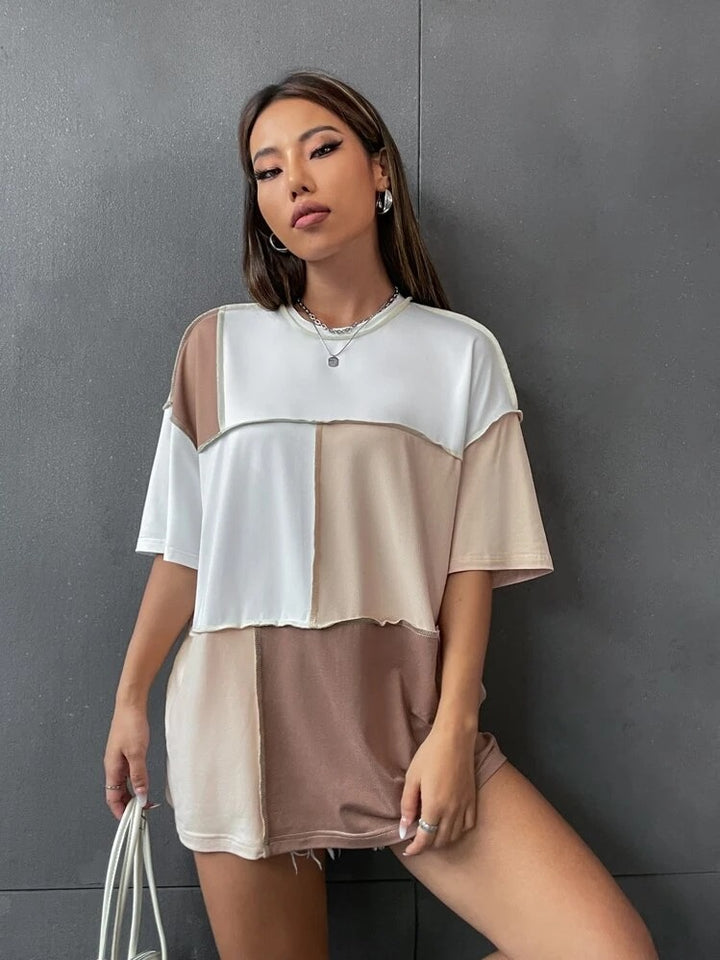 Dame oversized T-Shirt med geometrisk farvemønster Stilla