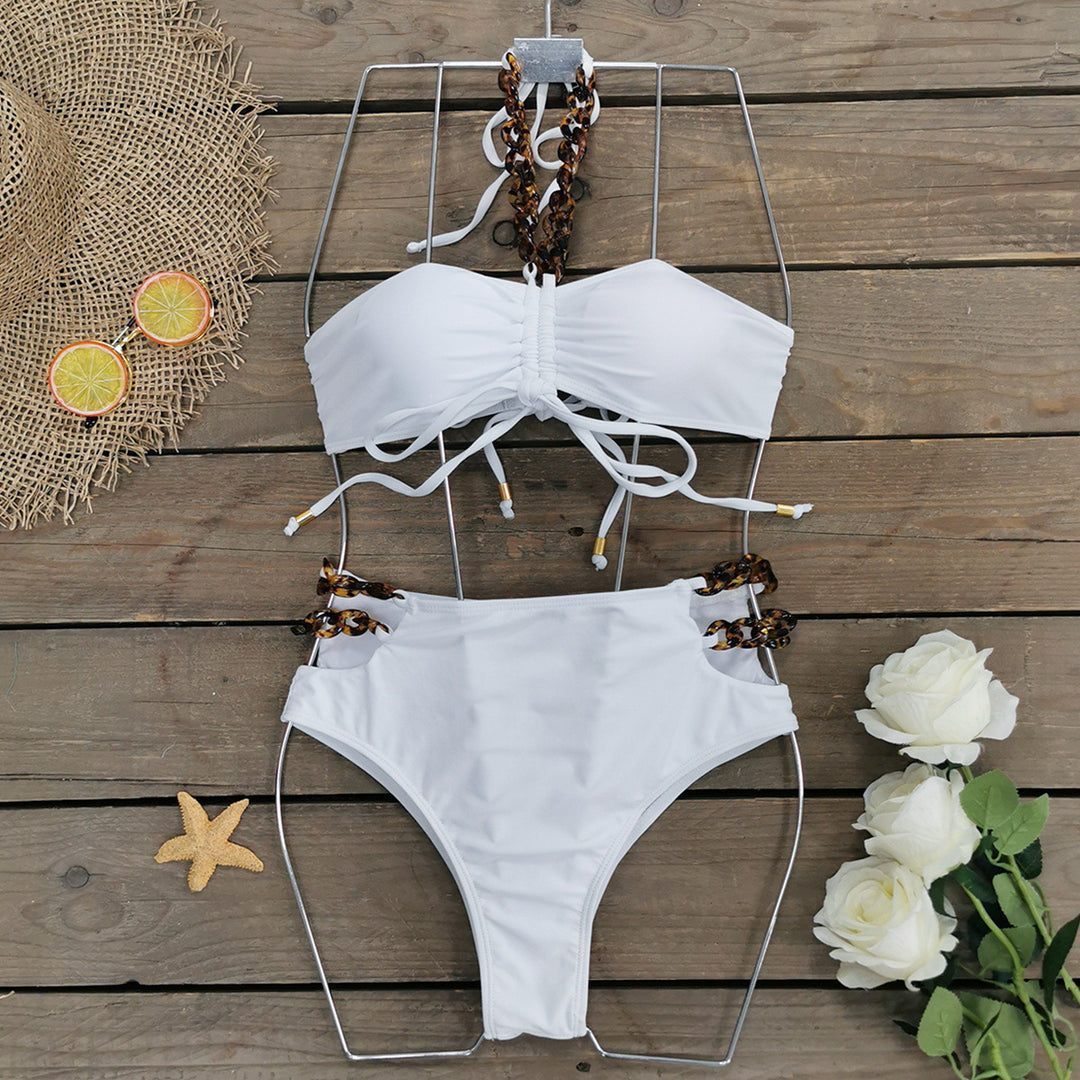 Dame bikini sæt med innovative kæde udsmykninger og høj skæring Stilla