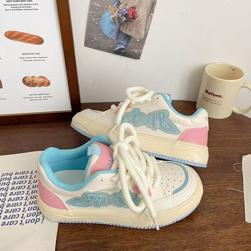 Dame Sneakers med modisk snørebånd og komfortabel dæmpning Stilla