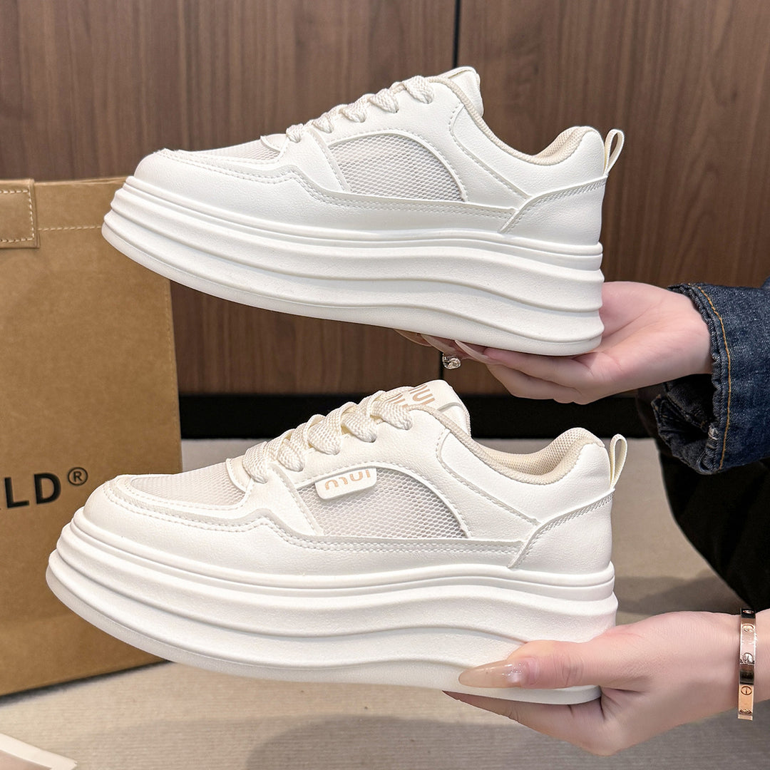 Dame Sneakers med luftgennemtrængeligt mesh-overflade og trendy plateau sål Stilla