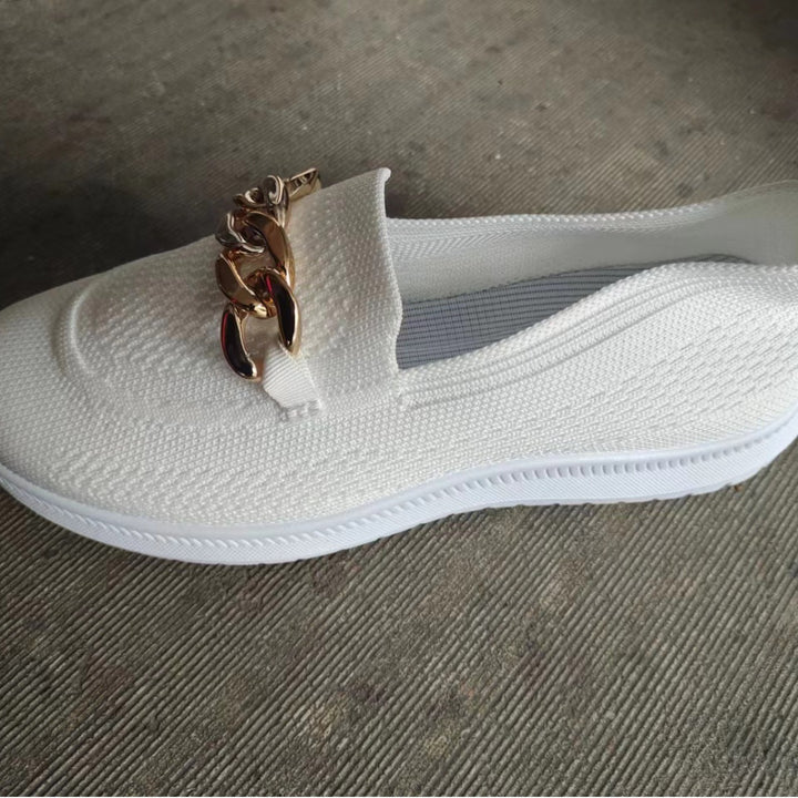 Dame Behagelige Slip-On Sneakers med moderigtigt Kæde-Detalje Stilla