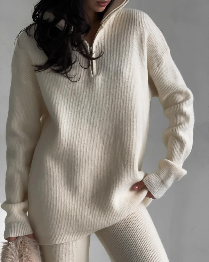 Stilla | Stilfuld Half-Zip Krave Strikket Sæt