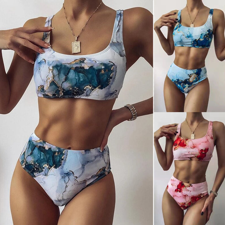 Dame Højt skåret bikini-sæt med stilfuldt marmorprint Skovae