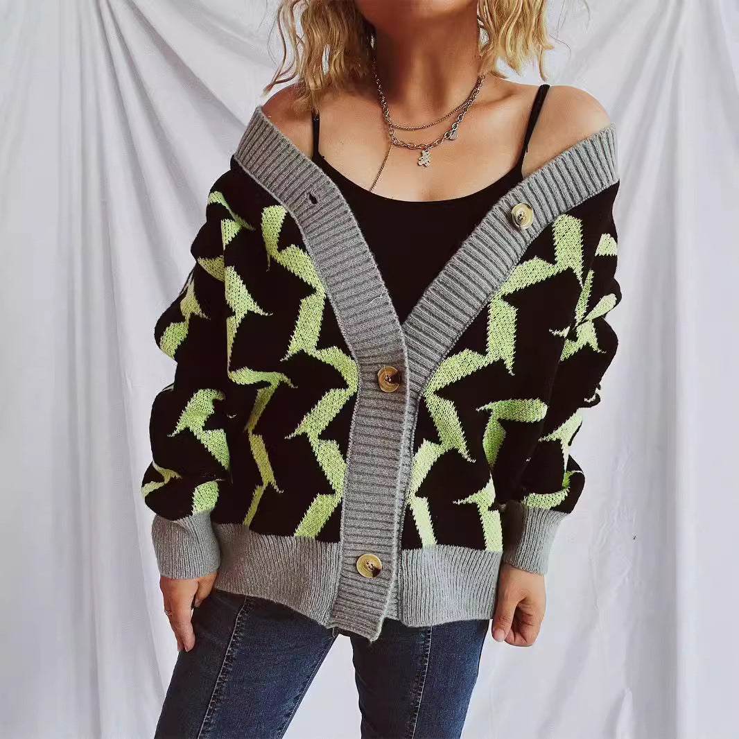 Kvinders cardigan med moderne geometrisk mønster og elegante knapdetaljer Stilla