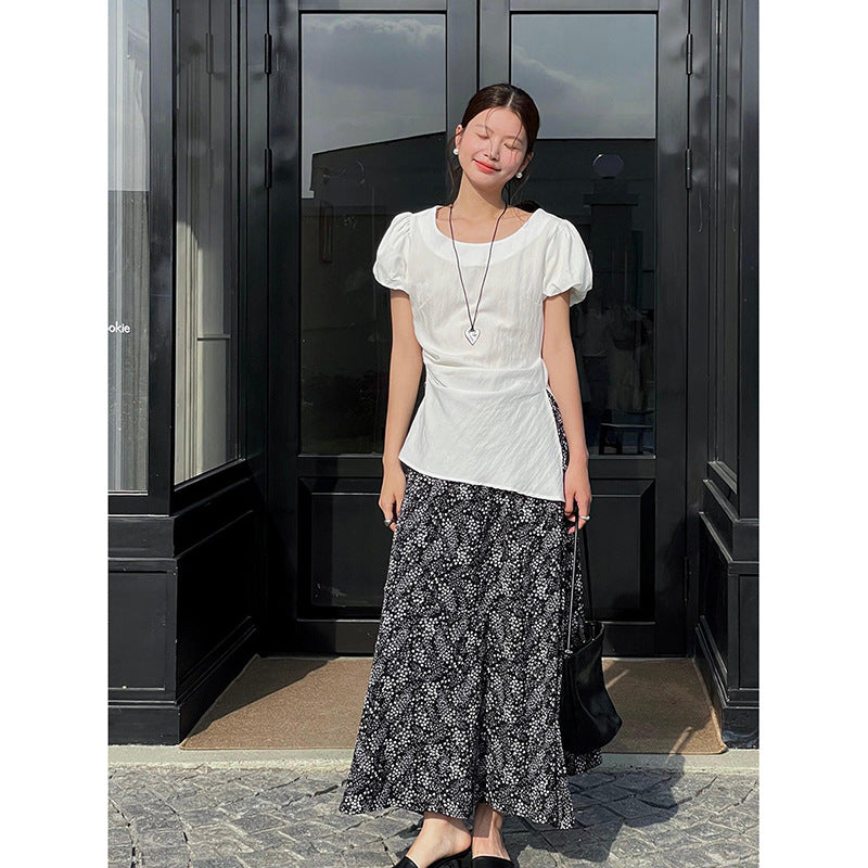 Damer Rynket T-shirt med asymmetrisk snit og justerbare stropper Stilla
