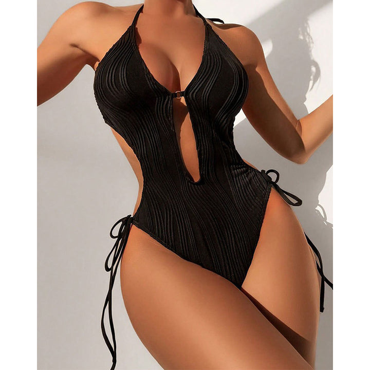 Dame Én Pieces Badedragt med moderne Cut-Out og elastisk Vickeldetalje Skovae