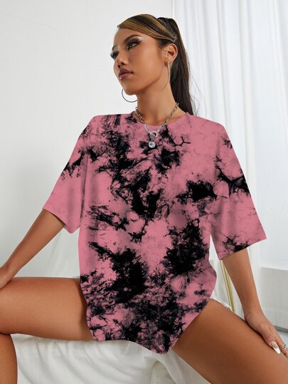 Dame Oversized T-Shirt med unikt marmorprint Stilla