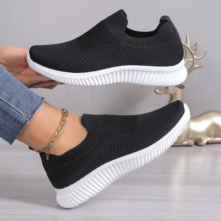 Dame Åndbare Slip-On Sneakers med elastisk Mesh-Overdel og innovativ Dæmpning Stilla