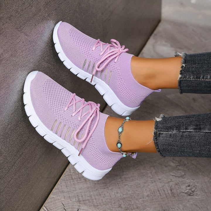 Dame komfortable og åndbare sneakers med elastisk netstof Stilla