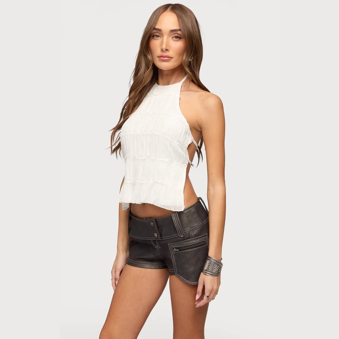 Dame Elegant Top med plisserede detaljer og sidelange cut-outs Skovae