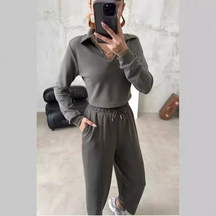 Damer sporty sæt med cropped top og løse bukser Stilla