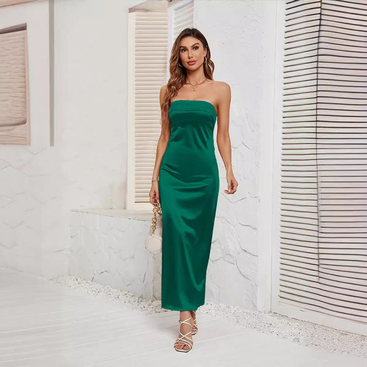 Dame Bodycon Maxikjole med glitrende satin-finish og stropløs design Stilla