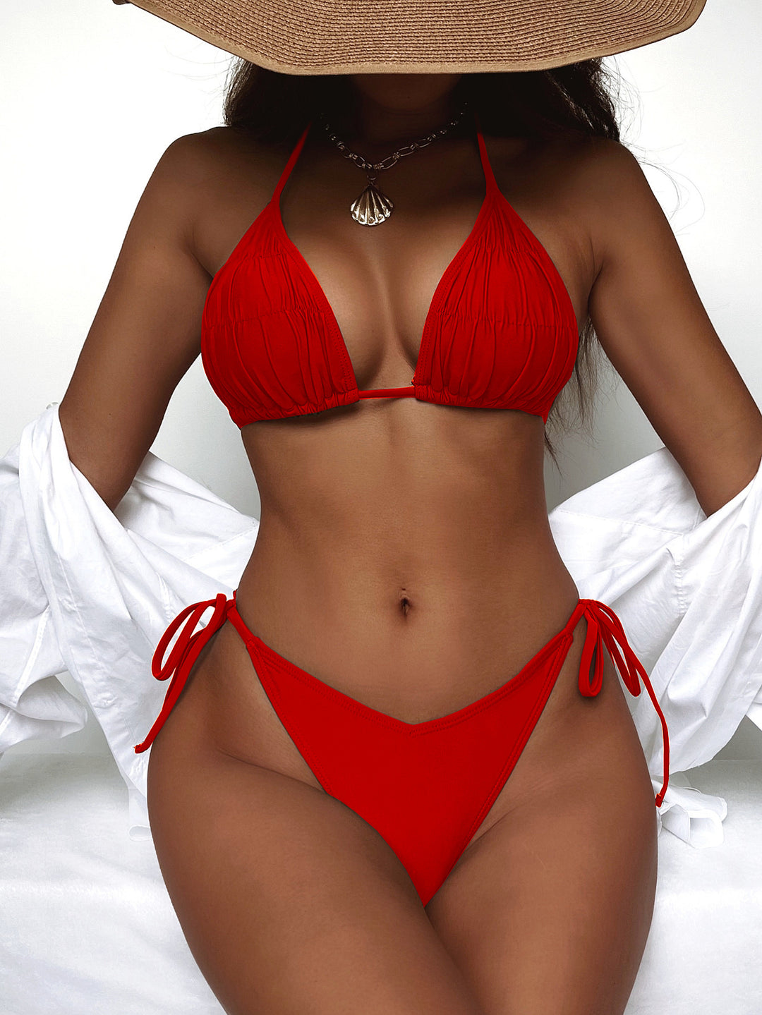 Dame Triangel-Bikini med elegante rynker og justerbare stropper Stilla
