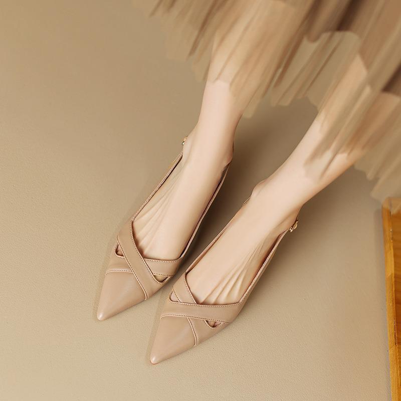 Femme Spitz-Tå Slingback-Flade med Krydsdetalje Stilla