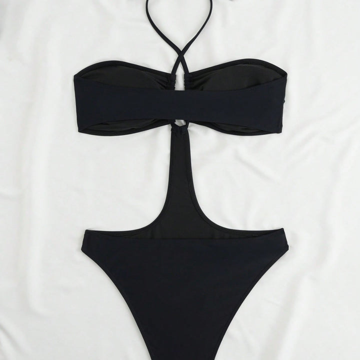Dame badedragt med forførende cut-out design Skovae