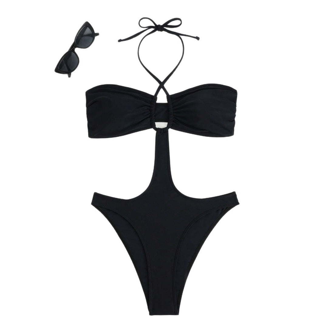 Dame badedragt med forførende cut-out design Skovae
