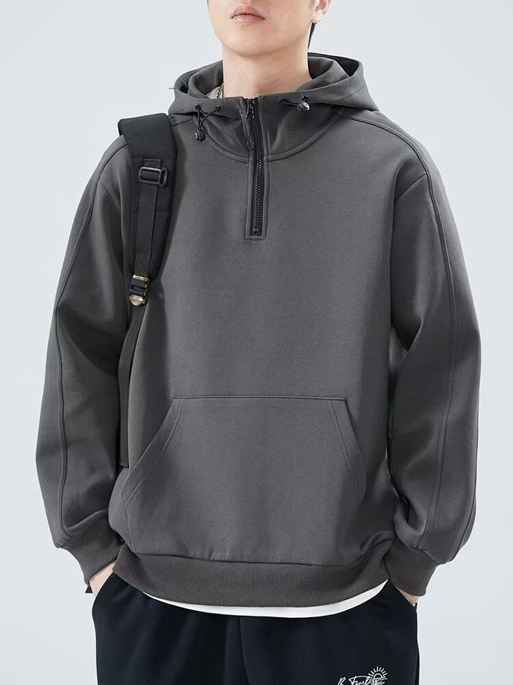 Herrer høj kvalitet hættepullover med moderne ståkrave og praktisk lynlås Stilla