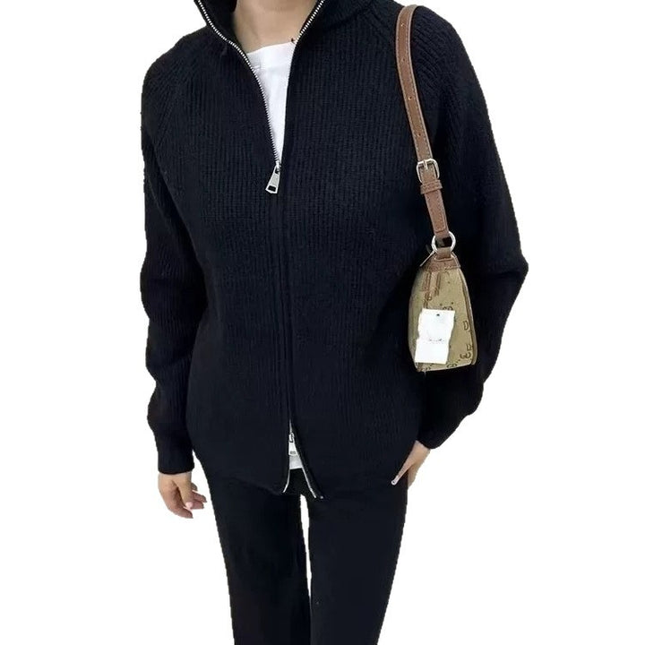 Kvinders elegante cardigan med lynlås og matchende bukser Stilla