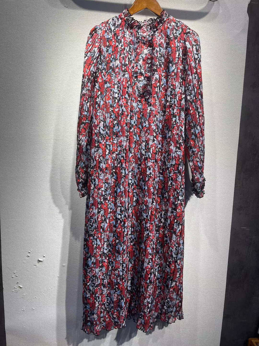 Dame Maxikjole med romantisk drapering og floraltryk Stilla