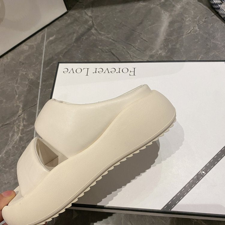 Dame Komfortable Sandaler med bred remdesign og blød sål Stilla
