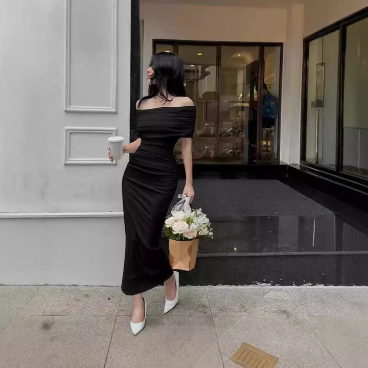 Dame Off-Shoulder Maxikjole med tætsiddende snit og rynk Stilla