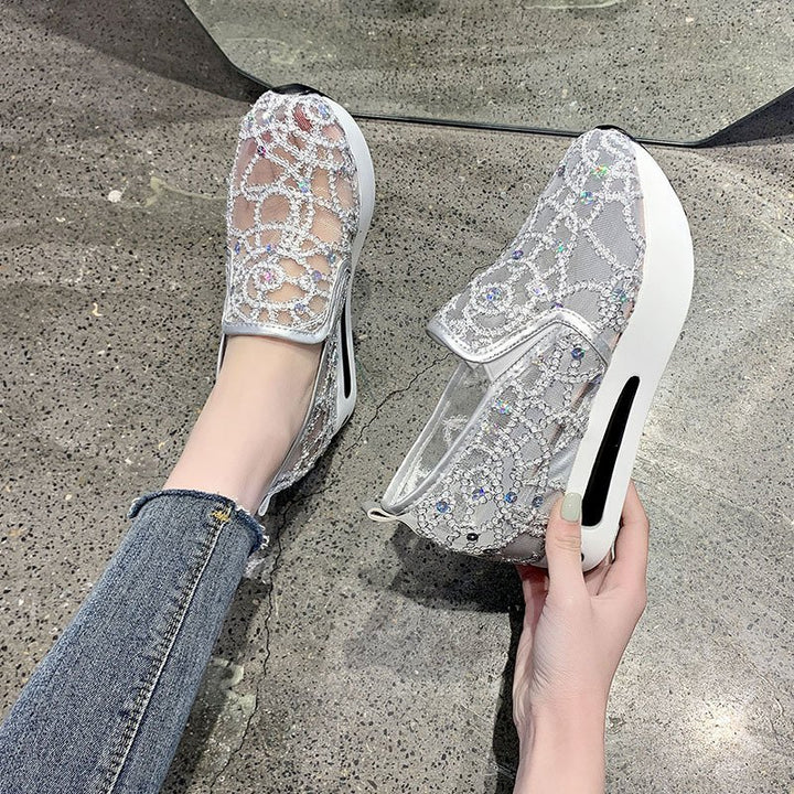 Dame Slip-On Sneakers med glitrende smykkedesign og behagelig sål Stilla