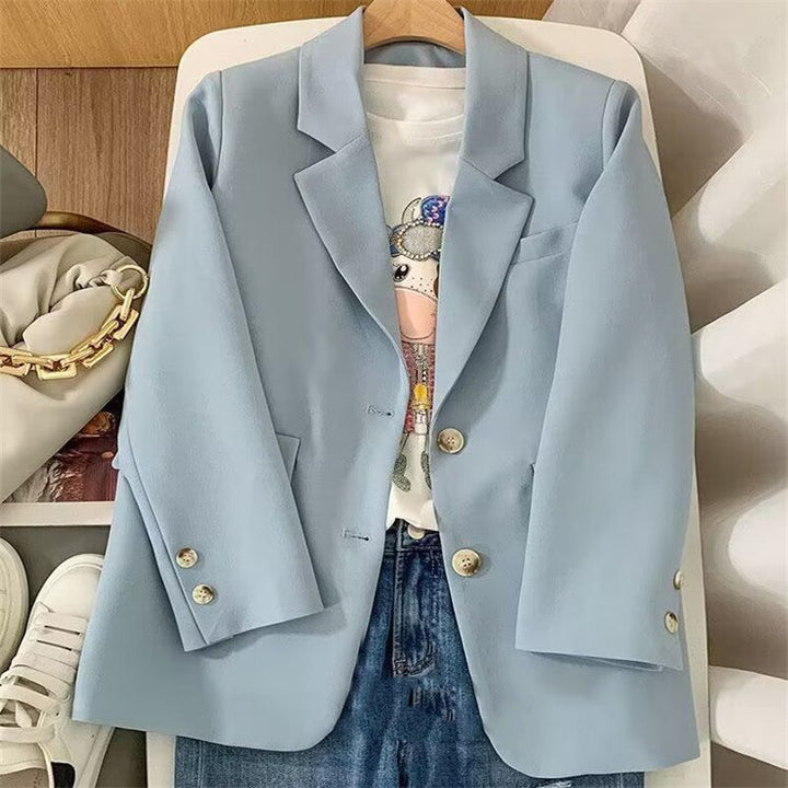 Kvindernes stilfulde blazer med tekstureret stof og elegante knapdetaljer Stilla