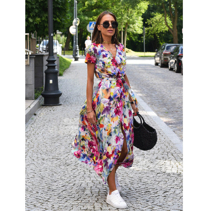 Dame Elegant omslagkjole med svingende nederdel og blomsterprint Stilla