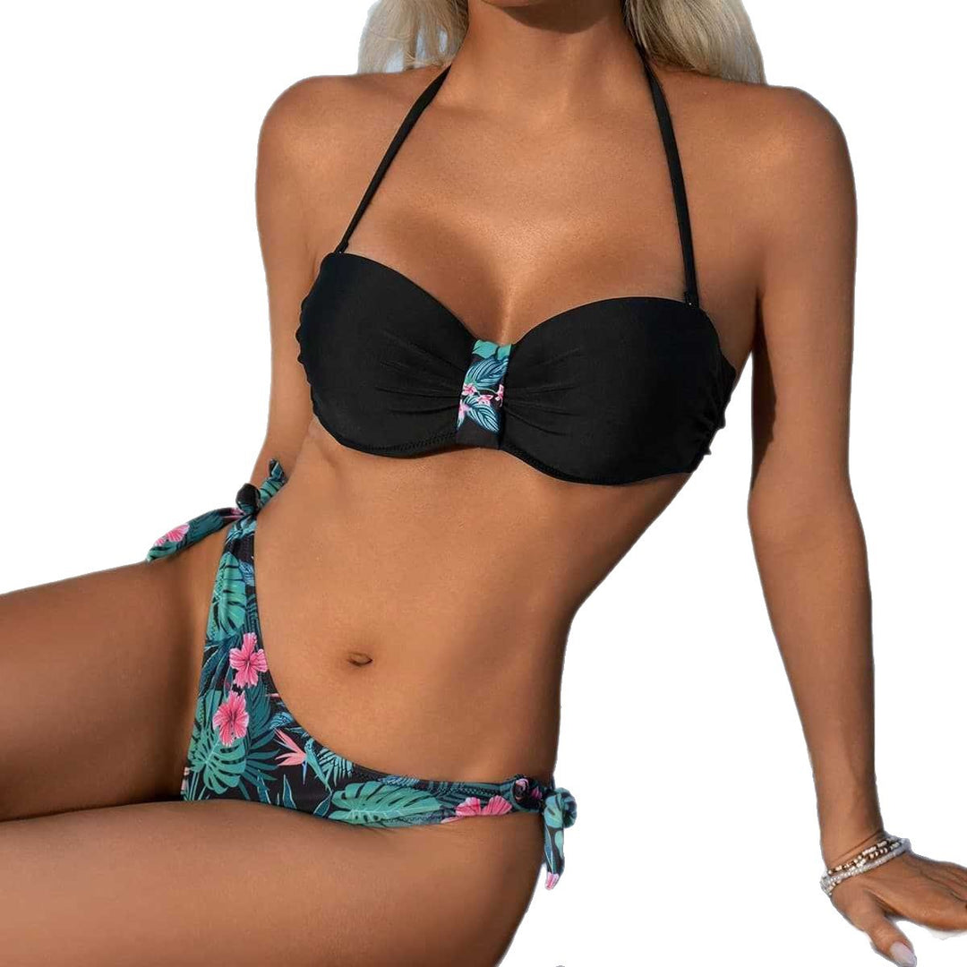 Dame Bandeau-bikini med florale accenter Skovae