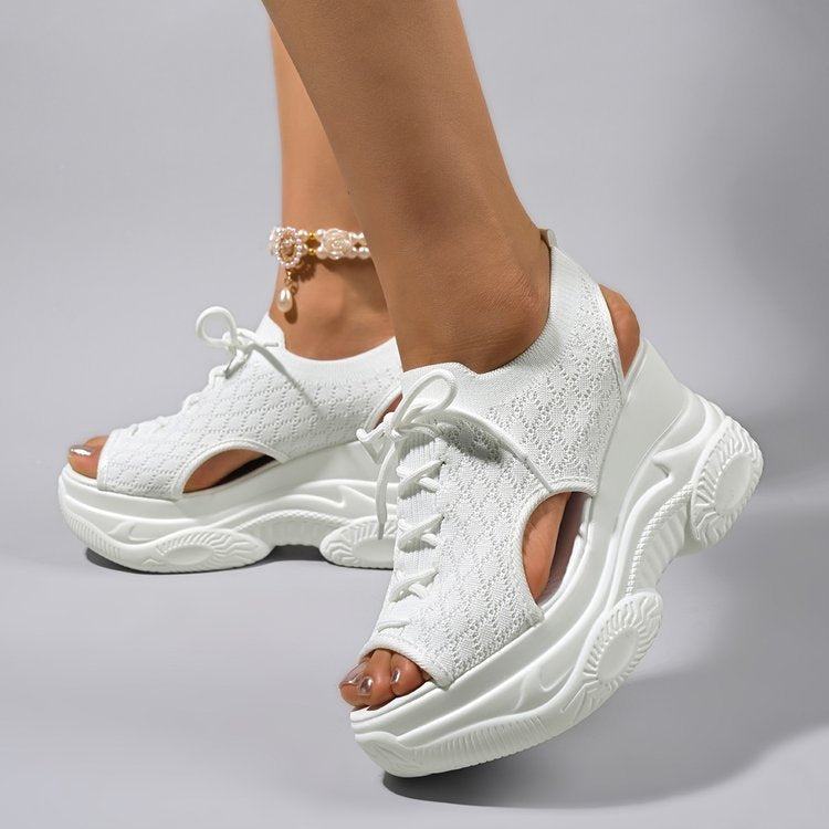Dame plateausneaker med åndbart overmateriale og elastisk snøring Stilla