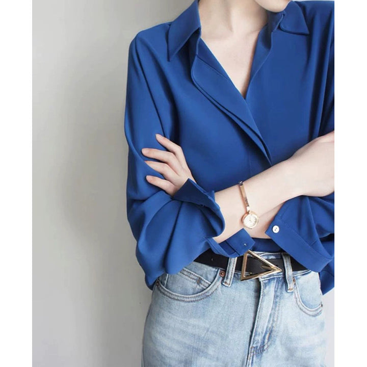 Dame elegant bluse med moderne snit og høj kvalitet detaljer Stilla