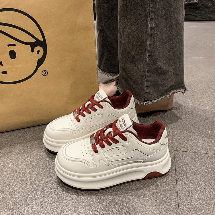 Dame sporty sneakers med dämpende sålstruktur og åndbart mesh-vareindlæg Stilla