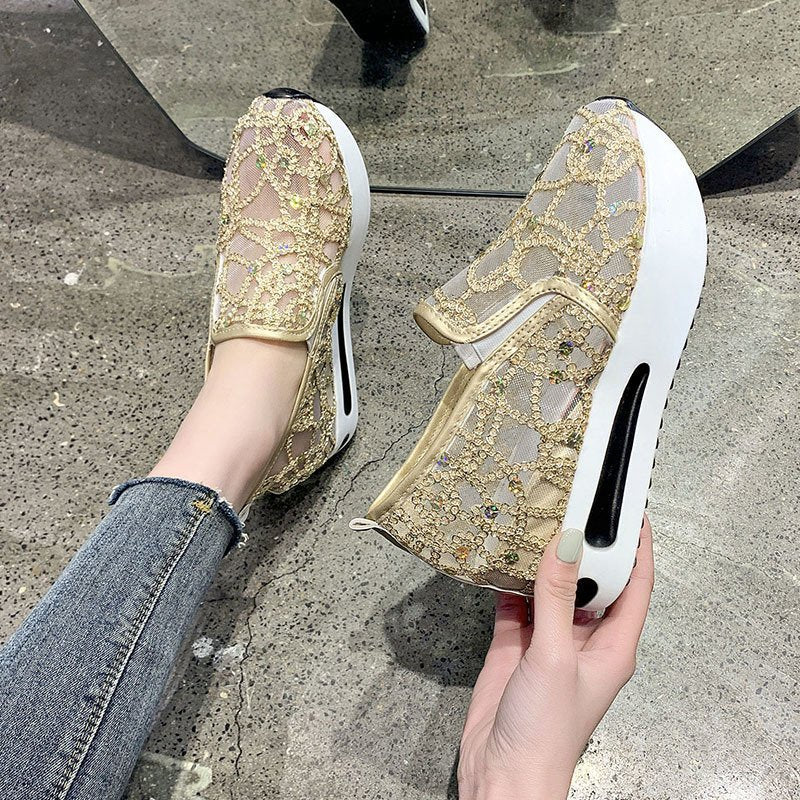 Dame Slip-On Sneakers med glitrende smykkedesign og behagelig sål Stilla