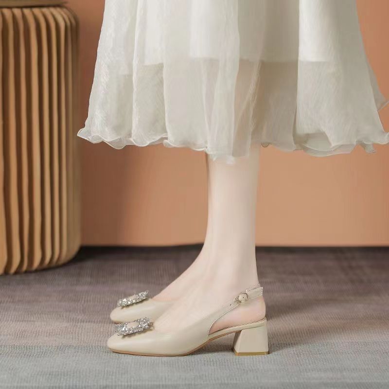 Dame elegante Slingback-pumps med funklende smykkedetalje Stilla