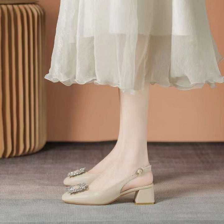 Dame elegante Slingback-pumps med funklende smykkedetalje Stilla