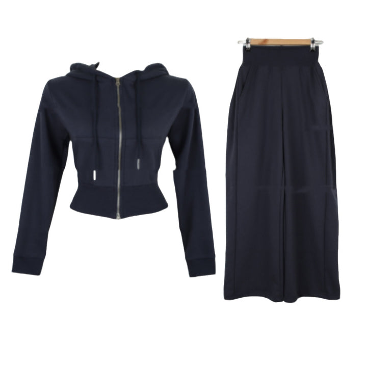 Damer fashionabelt og komfortabelt sæt med cropped jakke og elastiske bukser Stilla