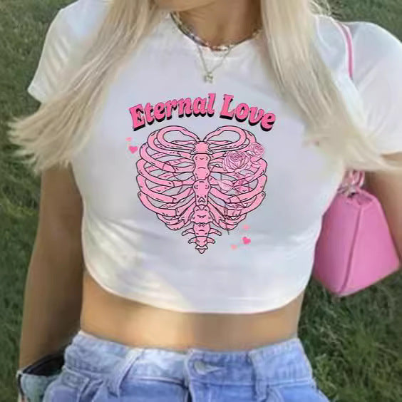 Dame Crop-T-Shirt med kreativ nostalgi-tryk og afslappet pasform Skovae