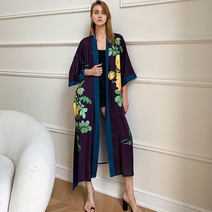 Dame Kimono-Robe med delikat blomsterdesign og flydende snit Stilla