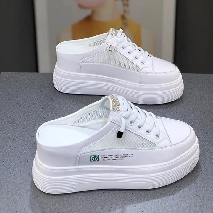 Dame Plateau-Sneakers med åndbart mesh og elegant slip-on design Stilla